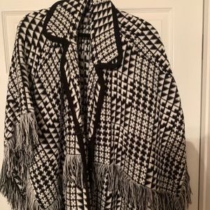 Women’s sweater shawl NEW with tags